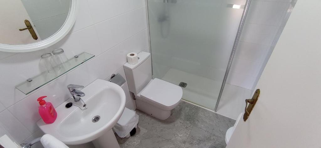 Hostal El Mercat Villajoyosa Bagian luar foto