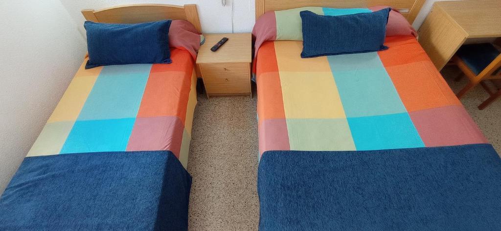 Hostal El Mercat Villajoyosa Bagian luar foto