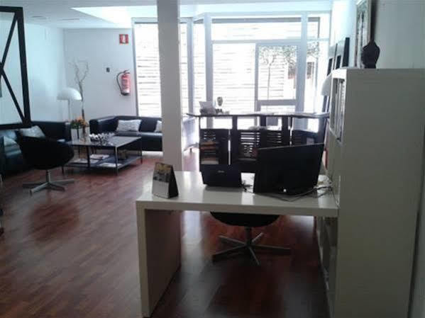 Hostal El Mercat Villajoyosa Bagian luar foto
