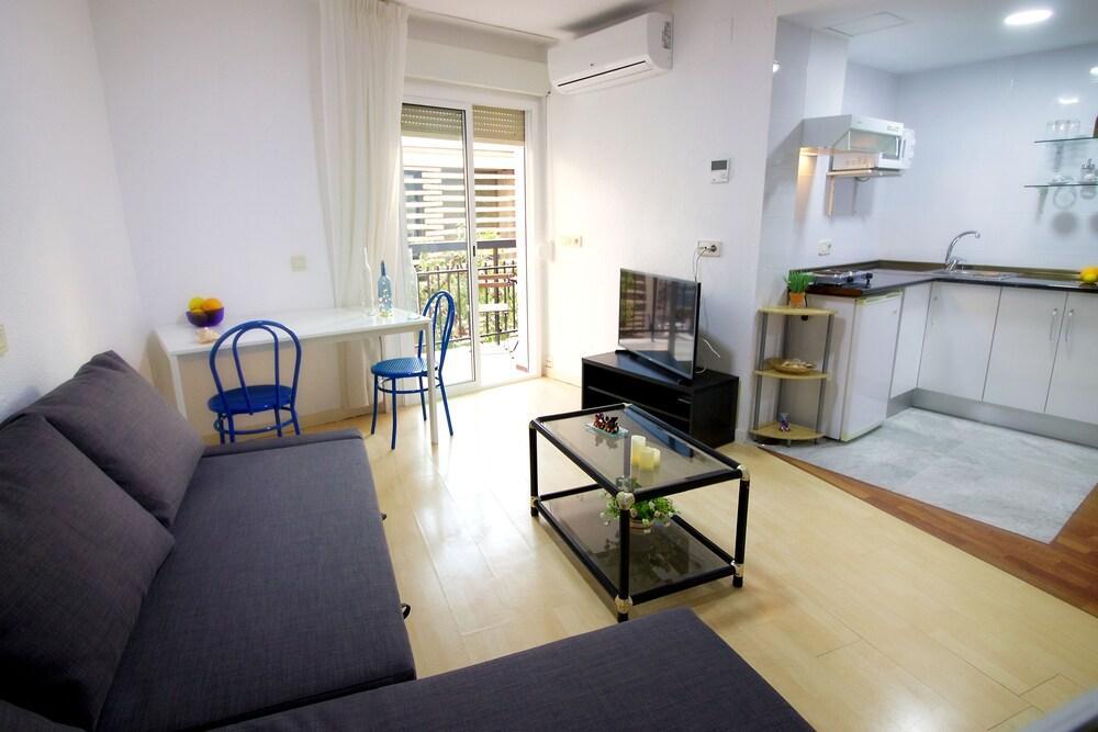 Hostal El Mercat Villajoyosa Bagian luar foto
